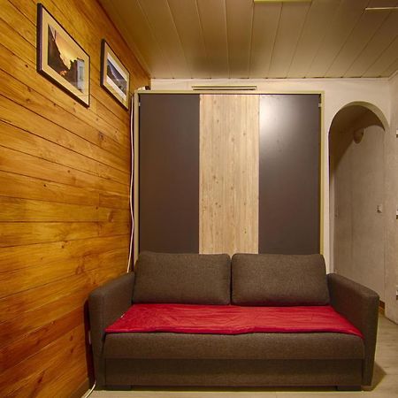 T1 Situe A 100 M Des Thermes Apartment Aix-les-Bains Bagian luar foto