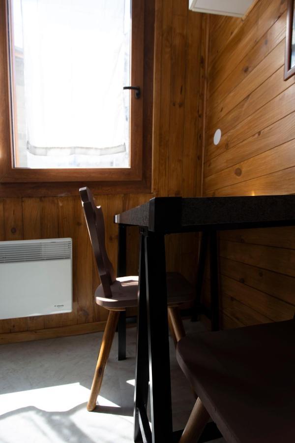 T1 Situe A 100 M Des Thermes Apartment Aix-les-Bains Bagian luar foto
